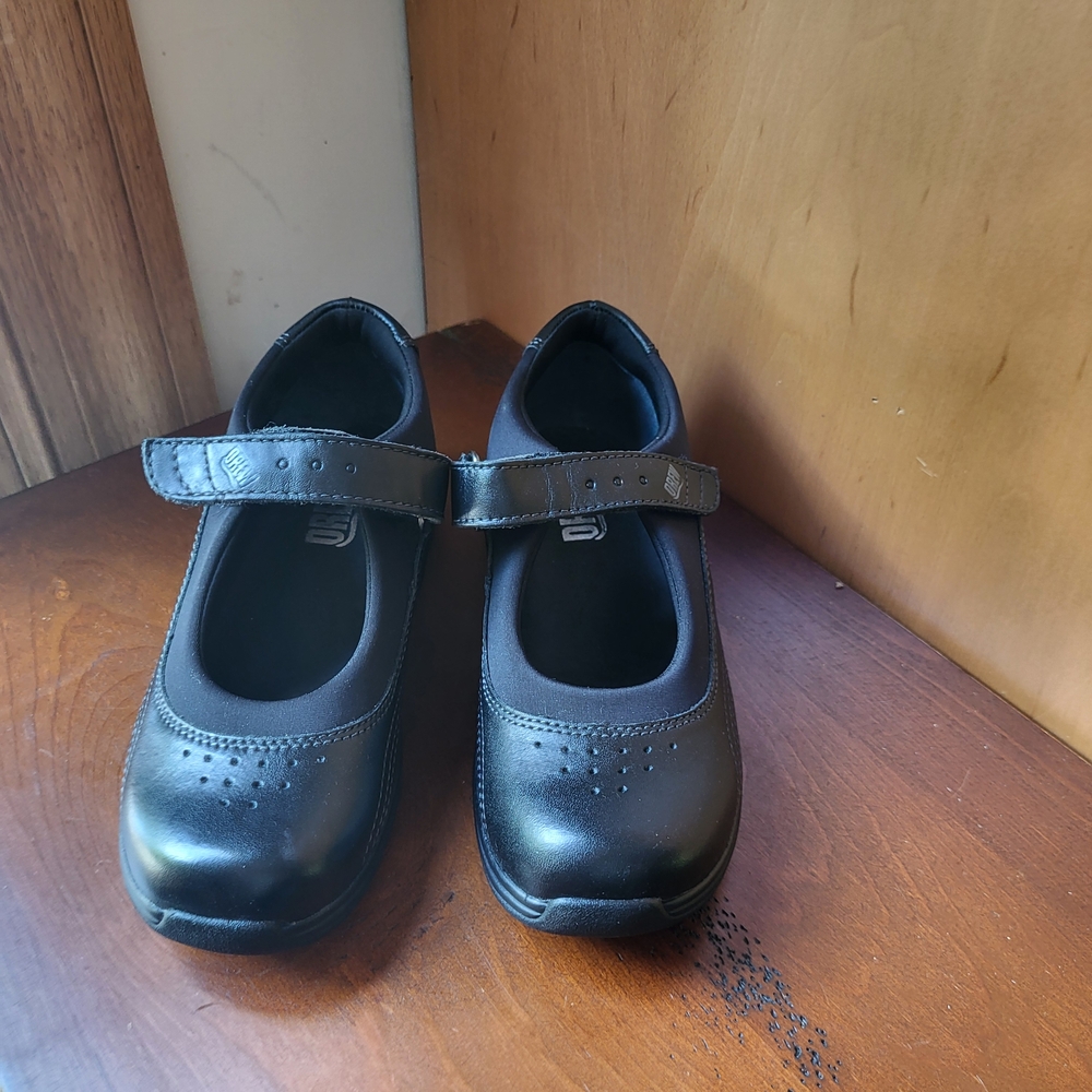 DREW Black Leather Mary Jane Flats Size 5